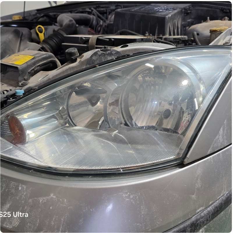 След — Ford Focus — Втори фар